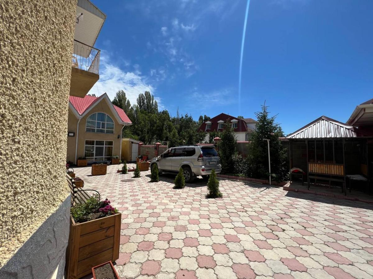 Tan Nuru Guest House Гостевой Дом Тан Нуру Cholpon-Ata Exterior foto
