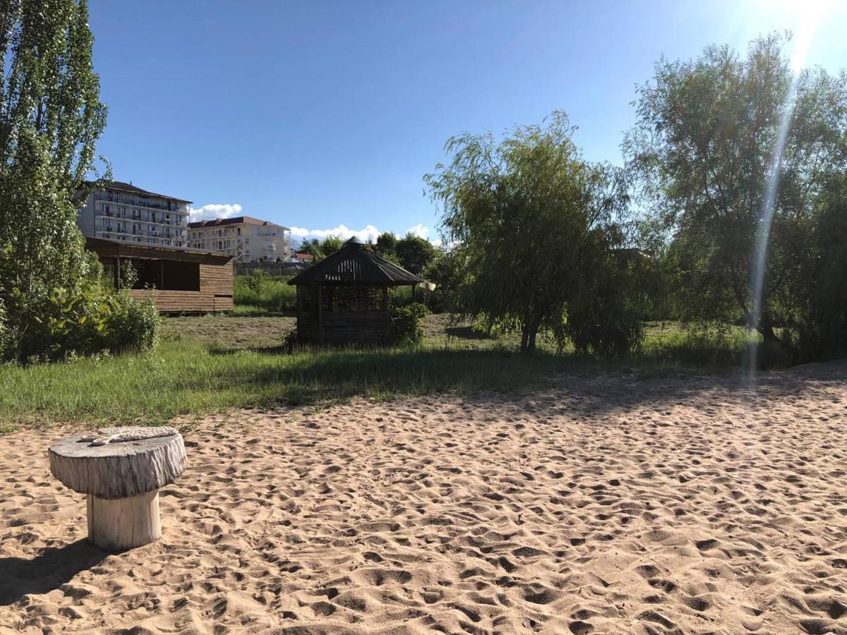 Tan Nuru Guest House Гостевой Дом Тан Нуру Cholpon-Ata Exterior foto
