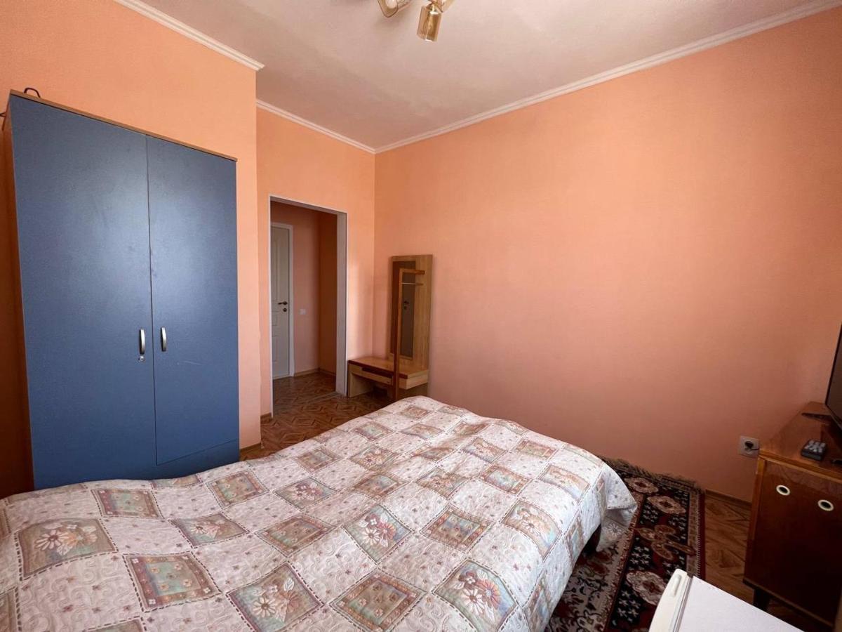 Tan Nuru Guest House Гостевой Дом Тан Нуру Cholpon-Ata Exterior foto